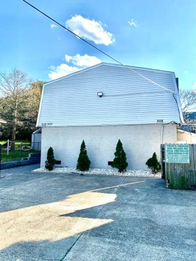 Main picture of 1005 Hillside Ave