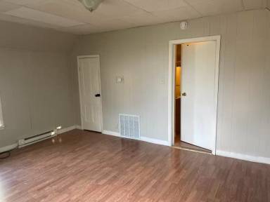 Main picture of 901 W Beardsley Ave