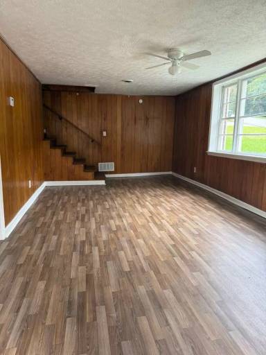 Main picture of 8193 Spillers Dr SW