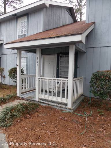 Main picture of 518 Cedarwood Dr