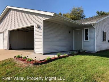 Main picture of 5656 Gables Dr