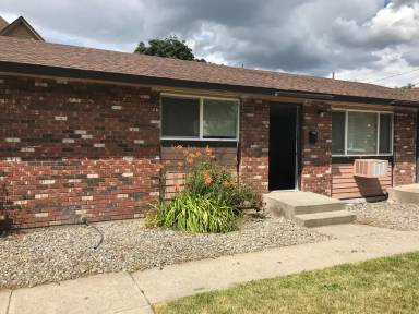 Main picture of 1003 E Jackson Ave