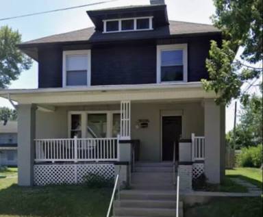 Main picture of 505 6th St NE