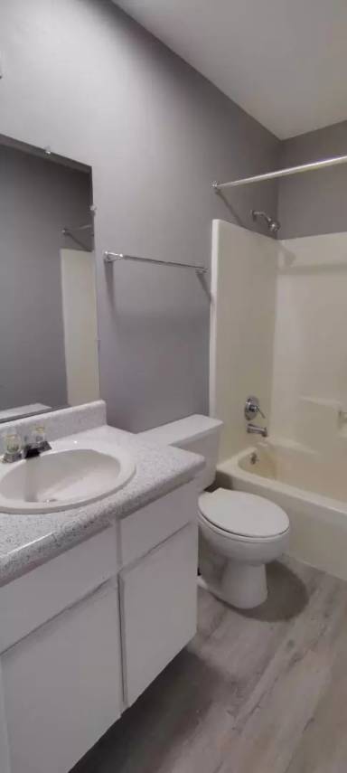 Main picture of 108 Brooks Blvd
