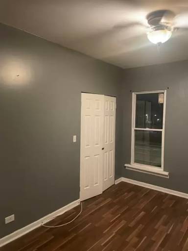 Main picture of 7208 S South Chicago Ave
