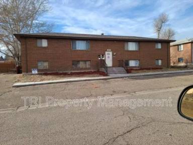 Main picture of 3027 Denver St