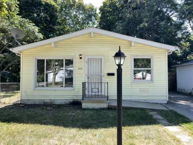 Main picture of 3021 Stevenson St