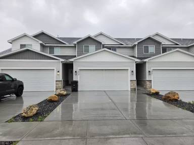Main picture of 3853 Judy St