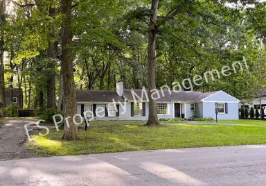 Main picture of 3353 W 42nd St