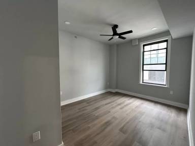 Main picture of 1116 S 12th St