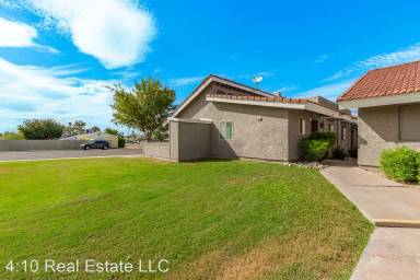Main picture of 405 E Linda Ln