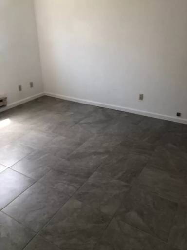 Main picture of 1216 N Tasker Dr