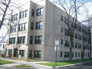 Main picture of 3222 N Karlov Ave