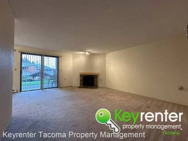 Main picture of 7302 N Skyview Ln