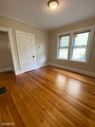 Main picture of 35 Allston St