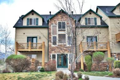 Main picture of 3537 N Fox Run