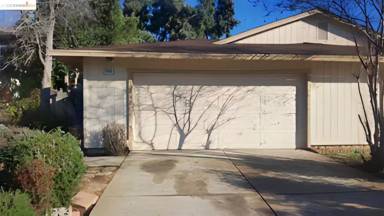 Main picture of 1708 Springwood Way