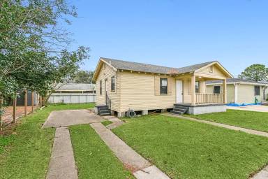 Main picture of 2104 Mumphrey Rd