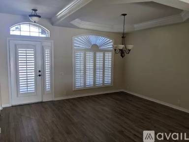 Main picture of 3404 Waterlute Way