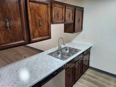 Main picture of 2303 D St