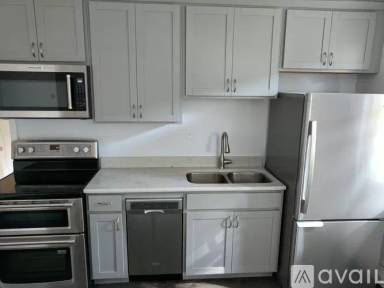 Main picture of 13813 Cedar Rd
