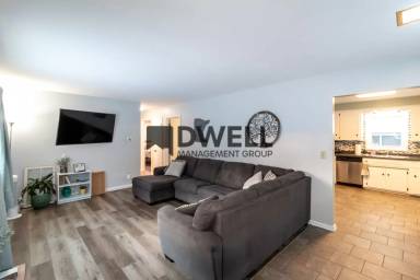 Main picture of 1349 21st St NW