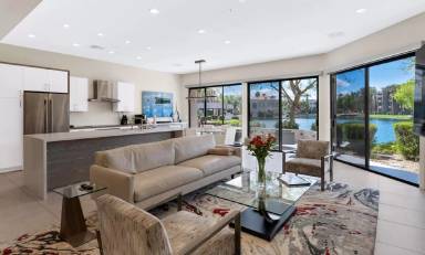 Main picture of 8989 N Gainey Center Dr