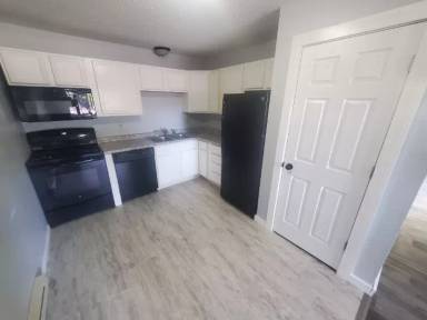 Main picture of 828 Gould St