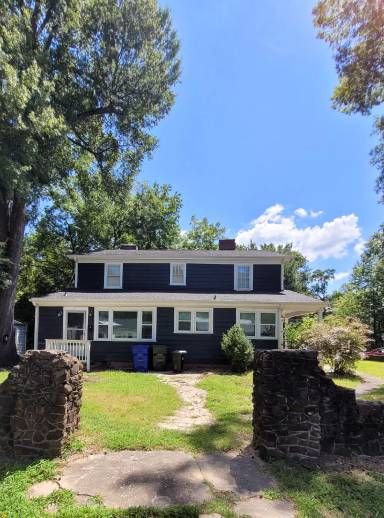 Main picture of 802 Park Ave