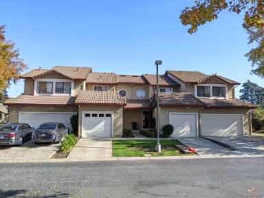 Main picture of 19 Peppermill Ct