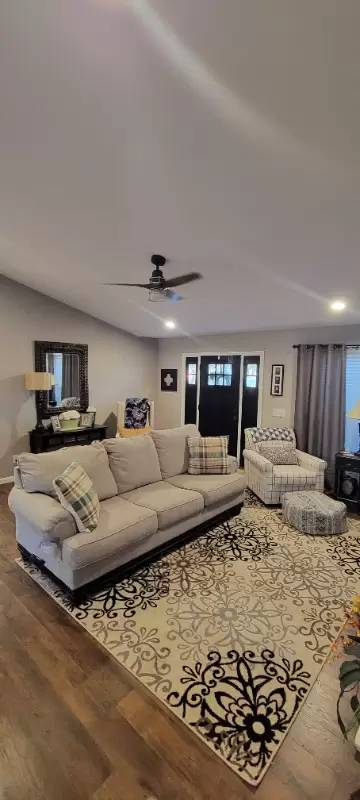Main picture of 4725 Inlet Ln