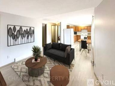 Main picture of 209 S Lake Ave