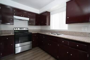 Main picture of 304 E Olive St