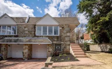 Main picture of 603 Hagner St