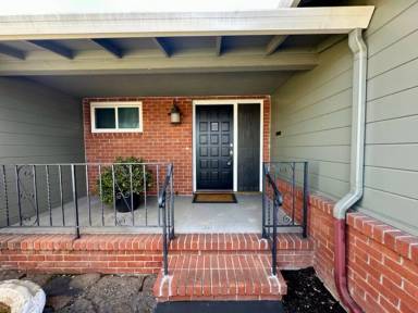 Main picture of 1962 Evergreen Ave