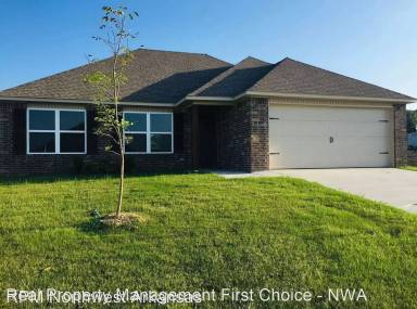 Main picture of 1013 Ethan James St