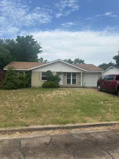 Main picture of 1200 La Porte Dr