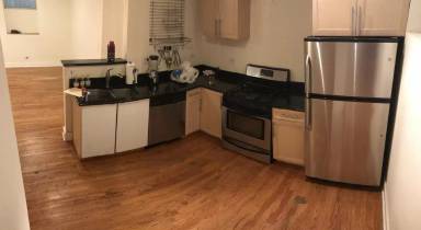 Main picture of 935 W Agatite Ave