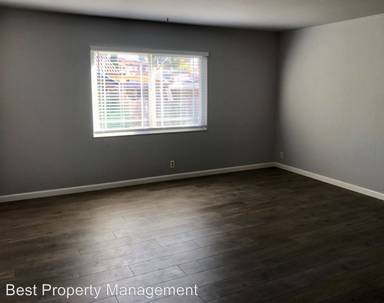 Main picture of 36715 Cherry St