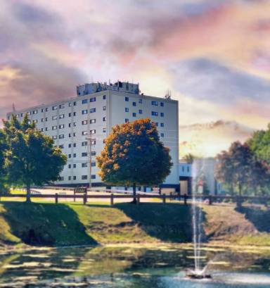 Main picture of west ridge towers