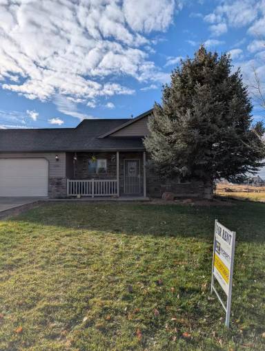 Main picture of 2088 E Saddleback View Dr