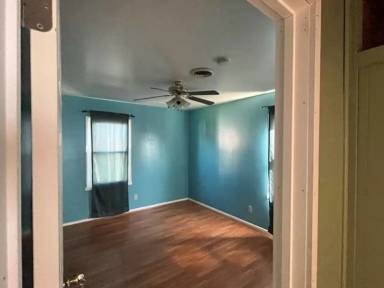 Main picture of 3411 NE 22nd Ave