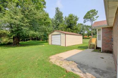 Main picture of 2104 Pea Ridge Rd