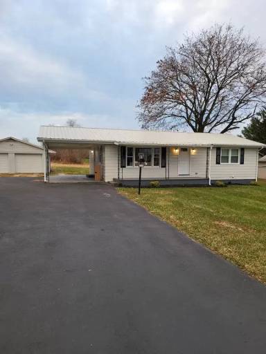Main picture of 5236 Tabler Station Rd