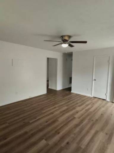 Main picture of 4118 Village Dr