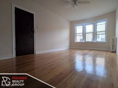 Main picture of 4225 N Paulina St
