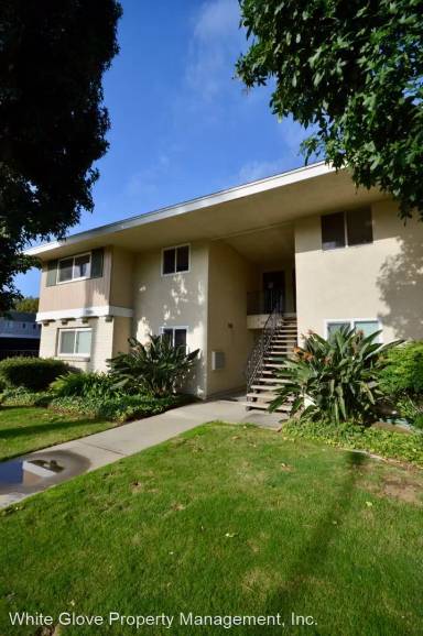 Main picture of 2001 Oxford Ave