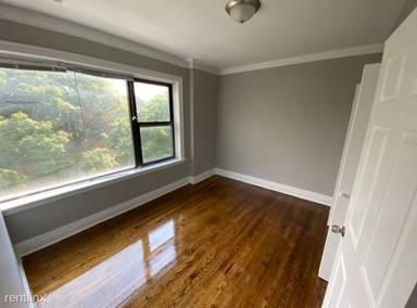 Main picture of 7749 S Yates Blvd