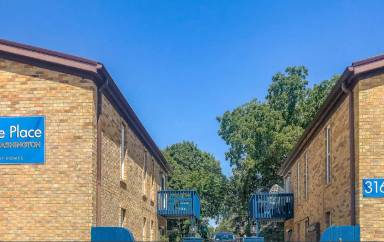 Main picture of Melrose Place