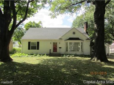 Main picture of 2101 S Walnut St